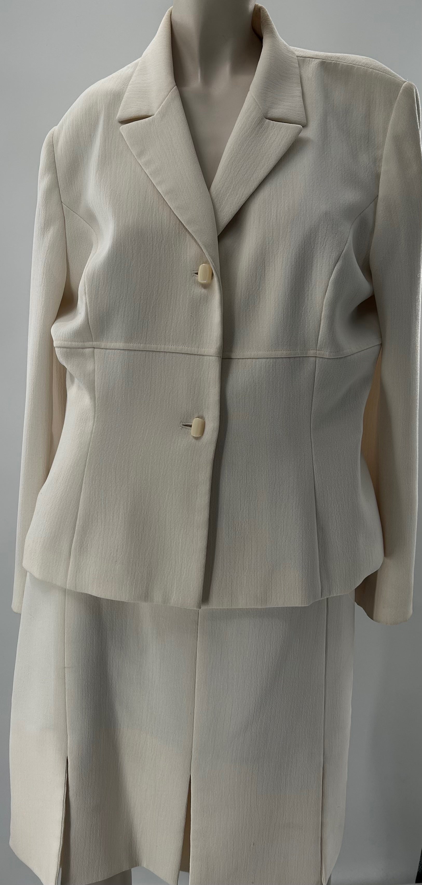 Liz Claiborne Skirt Suit – Eternal Life Consignment