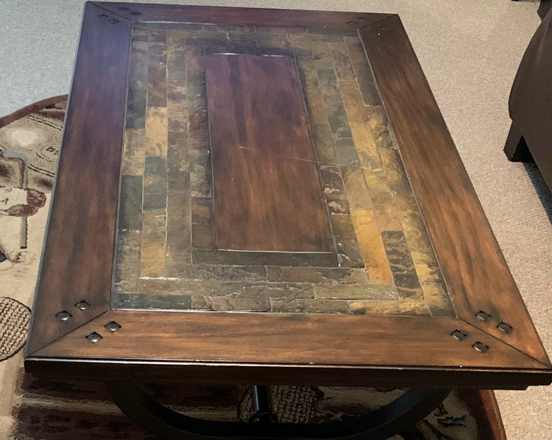 Coffee Table & 1 End Table