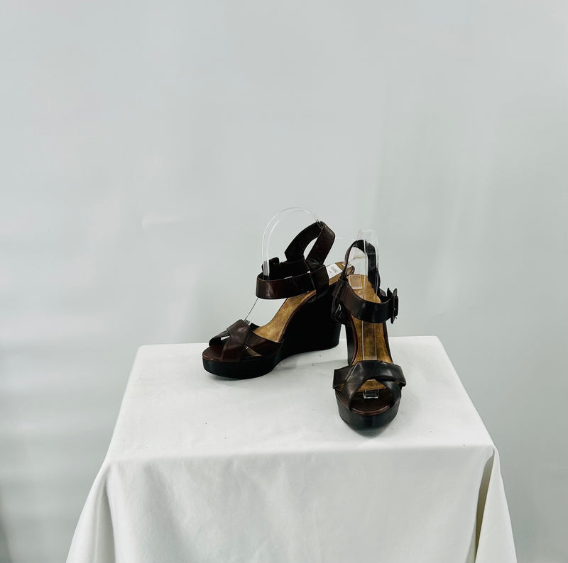 Nine West Platform Size 10M Sandals