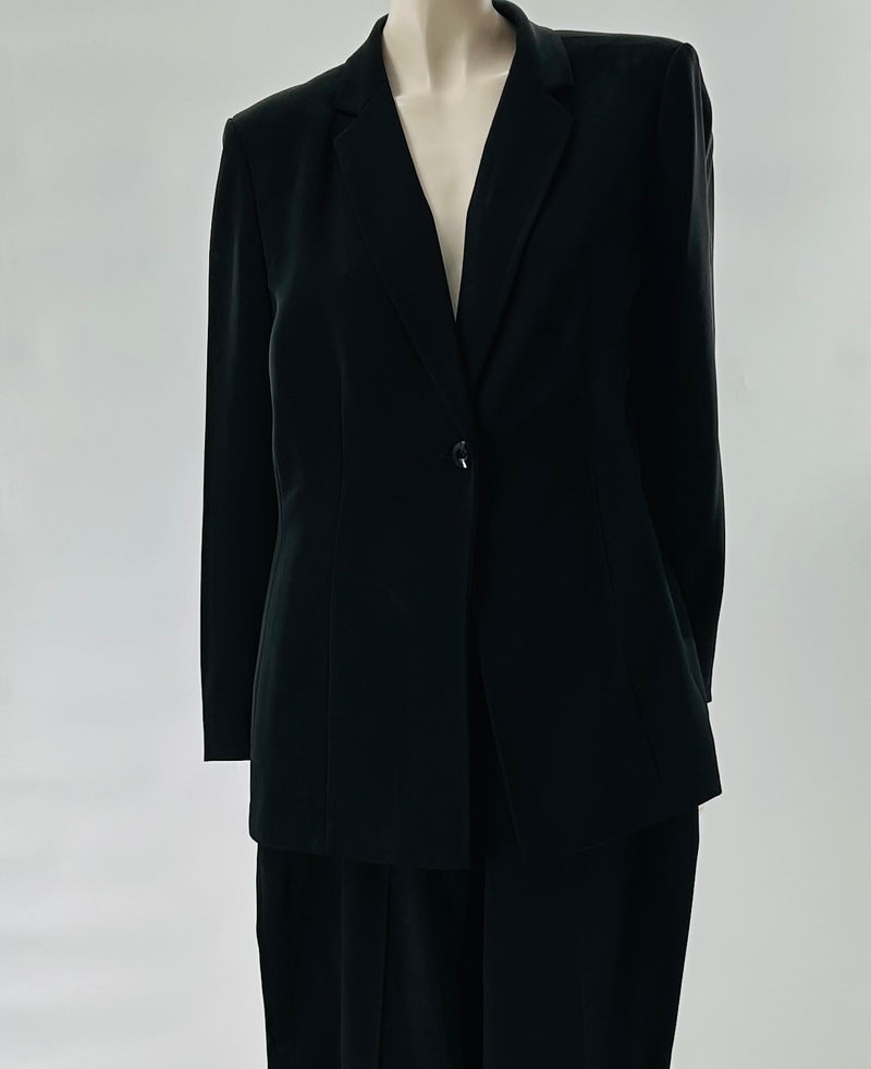 Collections for Le Suit Pant Suit