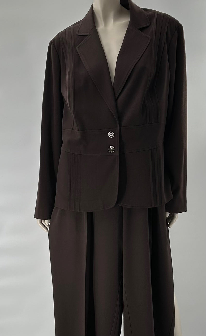 Bandolino Woman Pant Suit