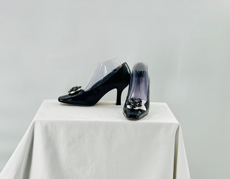 Pierre Dumas Size 10M Pumps
