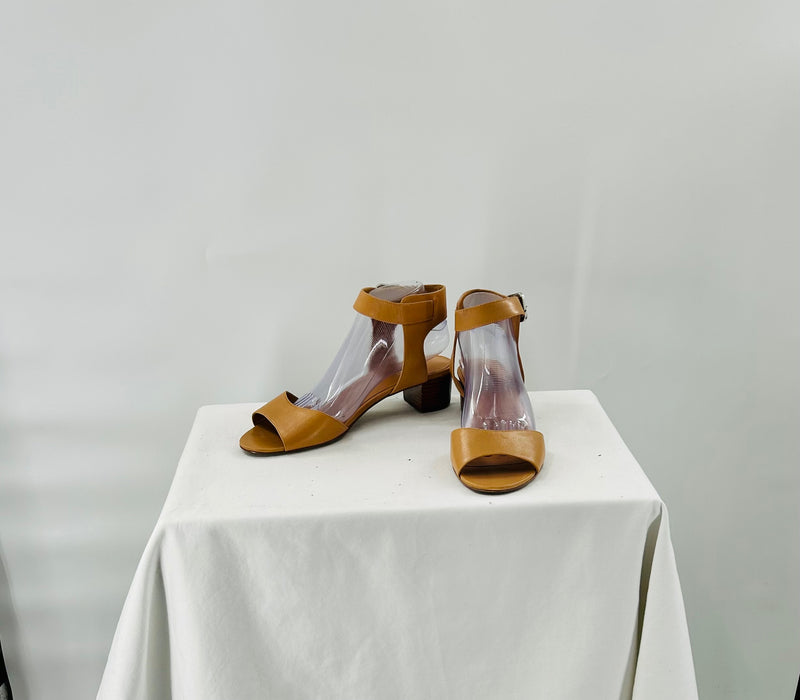 Nine West Size 10M Sandals