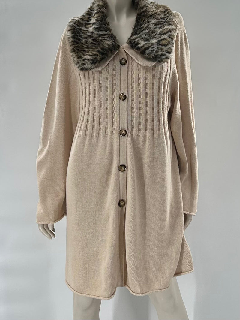 Style and Company Woman Sweater