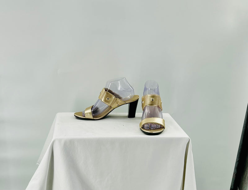 Kim Rogers Size 10M Mules