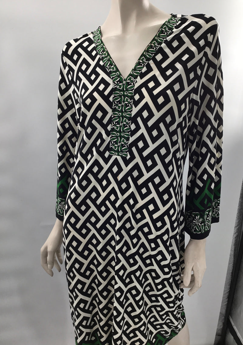 Voir Voir Black/Green Print No-Iron Dress